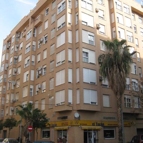 DR J M PAREDES SANTOMA 2
