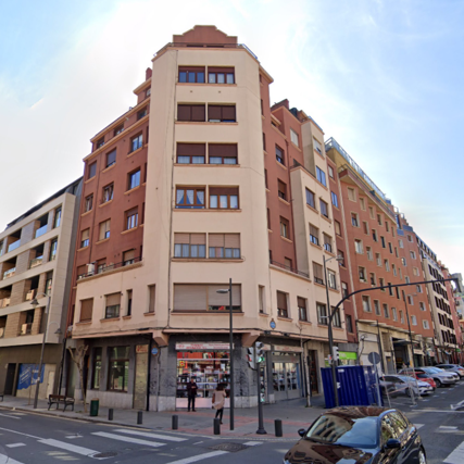 LUIS BRIÑAS 35