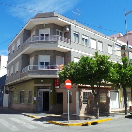 LA ESTACION  45