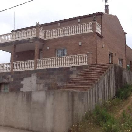 SANTA COLOMA FARNERS 5