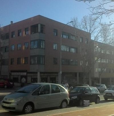BULEVAR ENTREPEÑAS 2