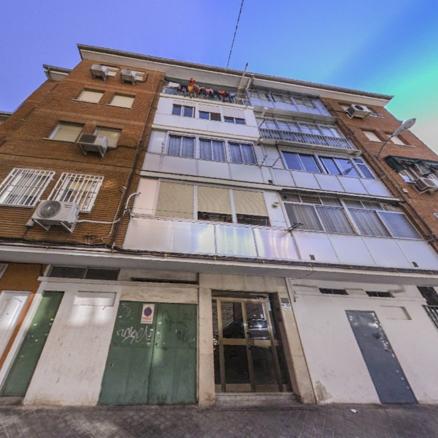 SAN CLAUDIO 115
