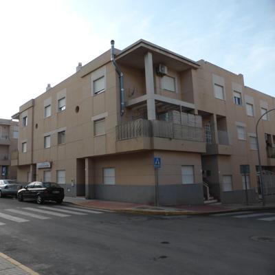 MIGUEL HERNÁNDEZ 16