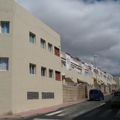 HERMANOS DE CRUZ BLANCA 44