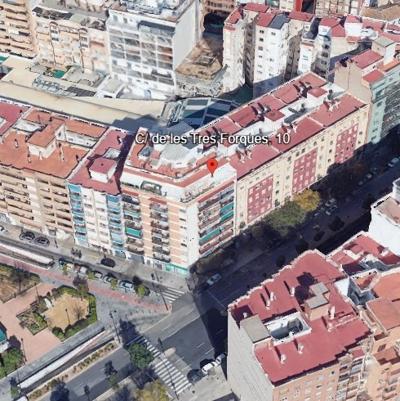 TRES FORQUES 10