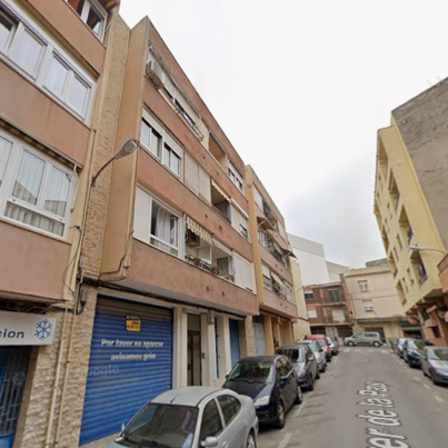 DE LA PAU 13
